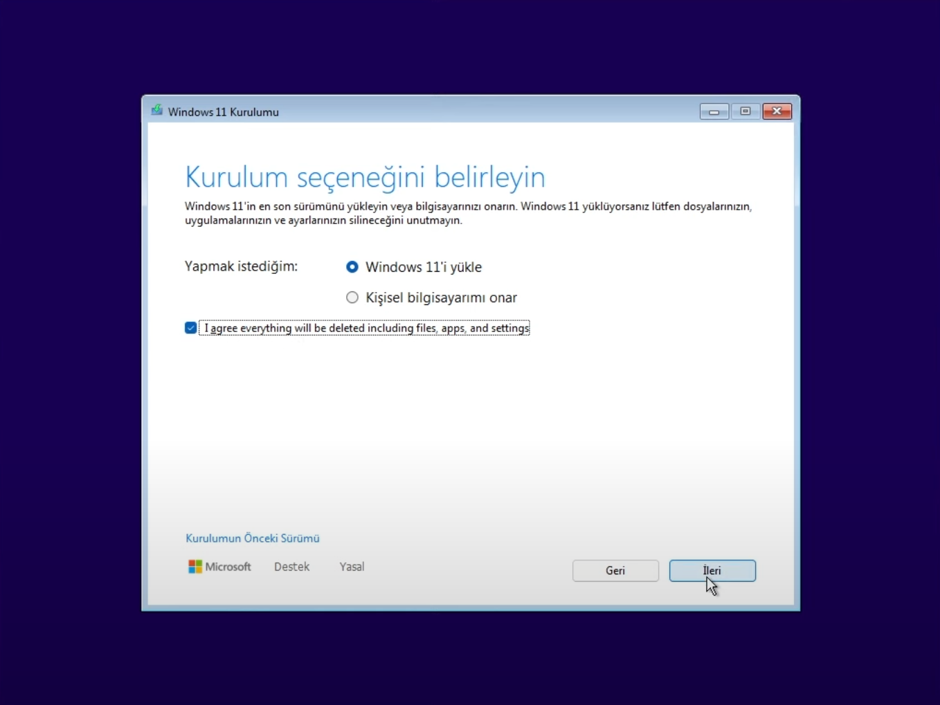 Windows 11 Pro 24H2 Kurulum Ekranı